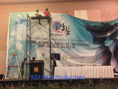 Sewa-Produksi-Bikin Backdrop di Bali