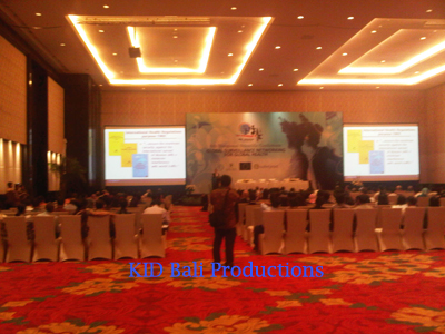 Sewa LCD Projector di Bali